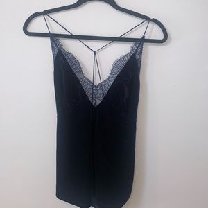 WORN 1X NAVY VELVET LACEY TOP